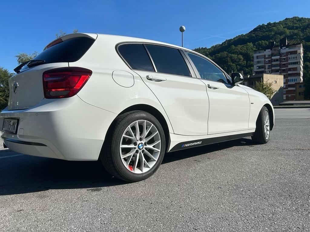 BMW 118d Sport, Savrseno stanje,..., fotografija 6