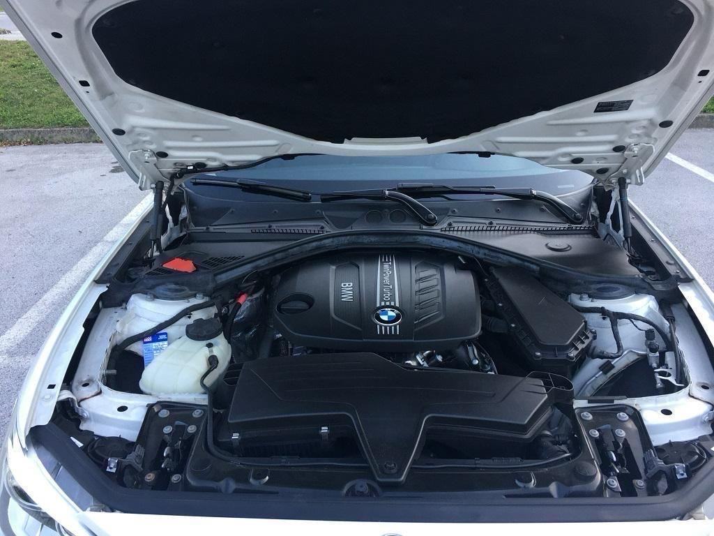 BMW 118d Sport, Savrseno stanje,..., fotografija 16