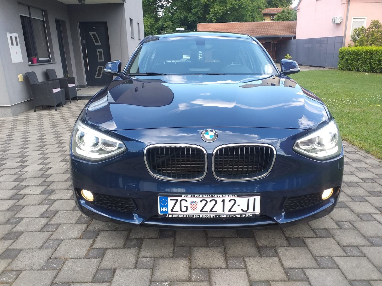 BMW 118d Xenon - automatska klima, fotografija 5
