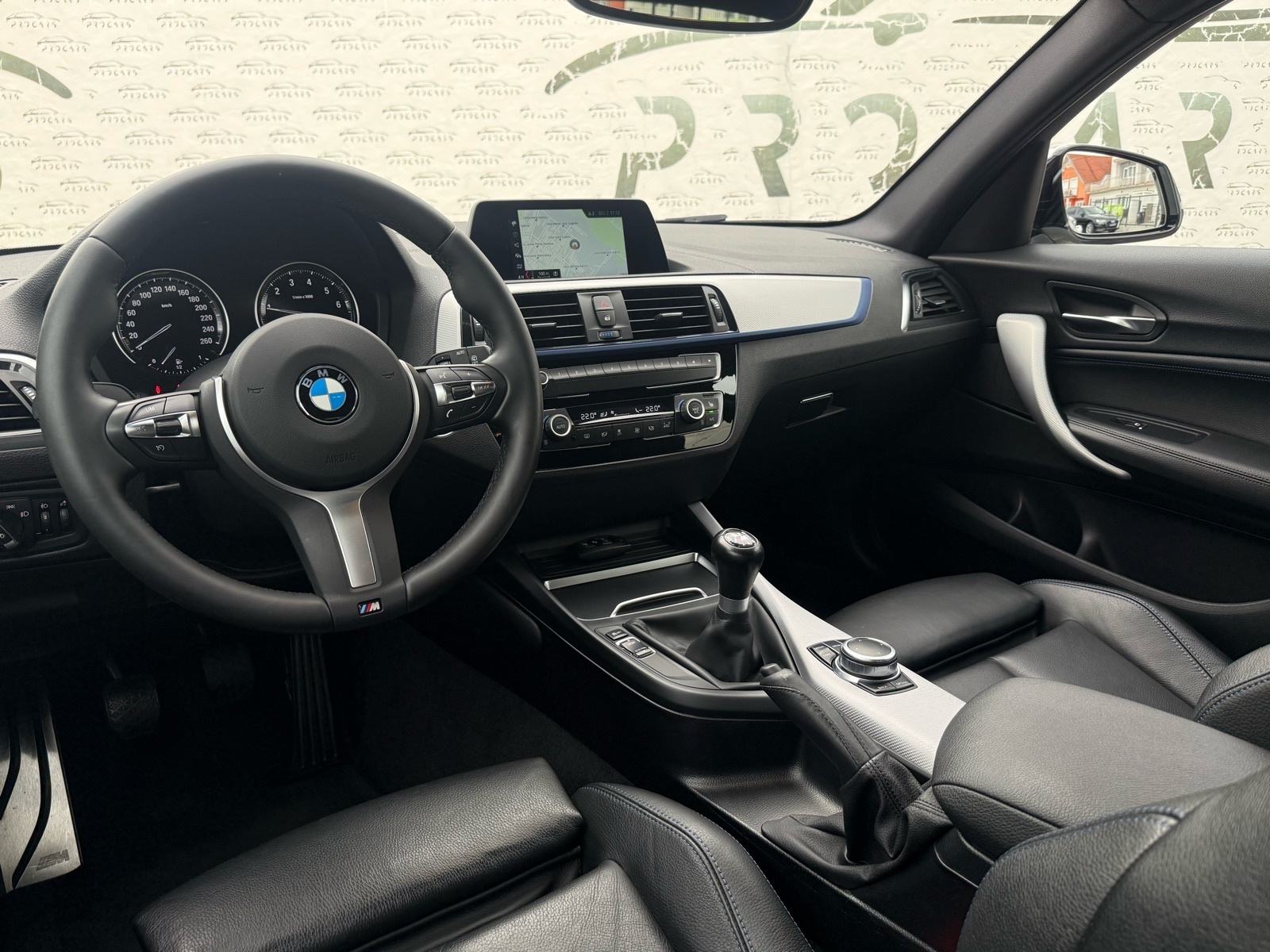 BMW 118i M PAKET | ALU 18 | FULL OPREMA | KOŽA, fotografija 10