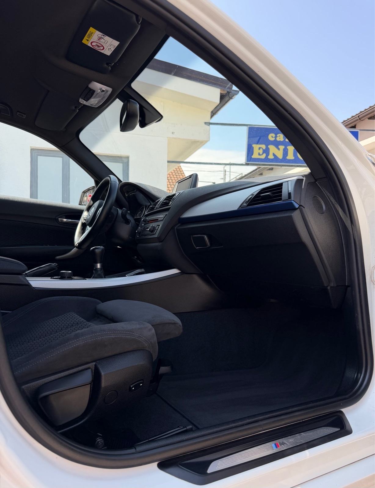 BMW 120d *M PAKET*135KW/NOVI SET LANCA*XENON*HARMAN KARDON*SERVISNA!, fotografija 8
