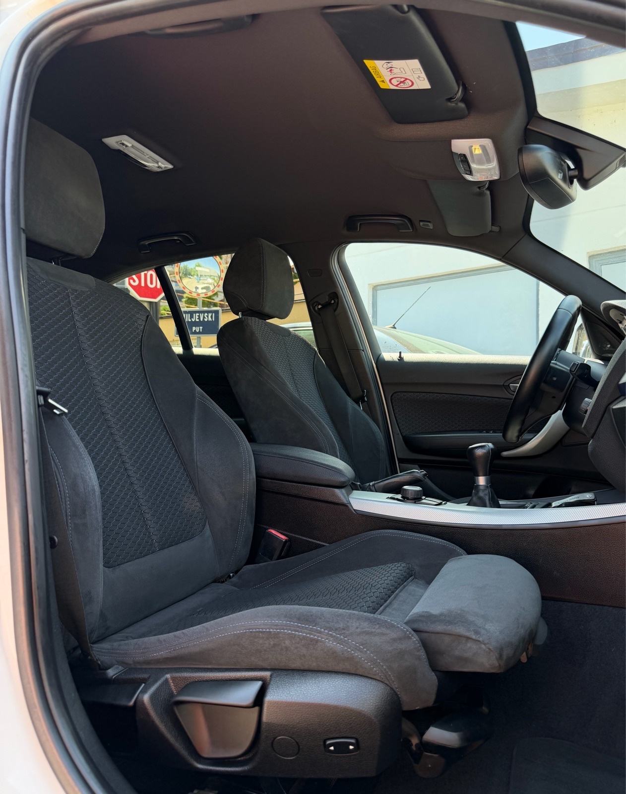 BMW 120d *M PAKET*135KW/NOVI SET LANCA*XENON*HARMAN KARDON*SERVISNA!, fotografija 9
