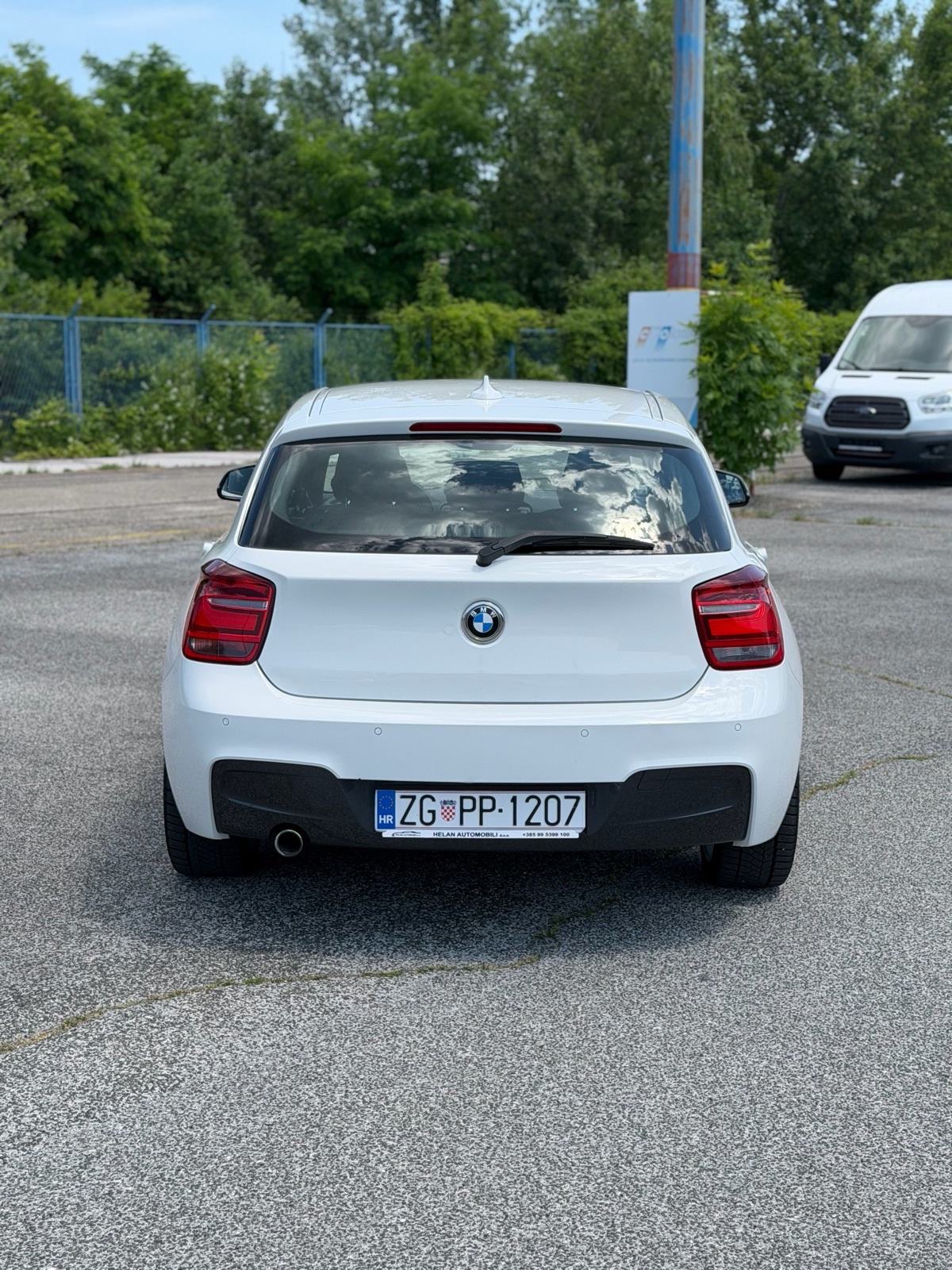 BMW 120d M paket #Bi-XENON #NAVI #PDC, fotografija 7