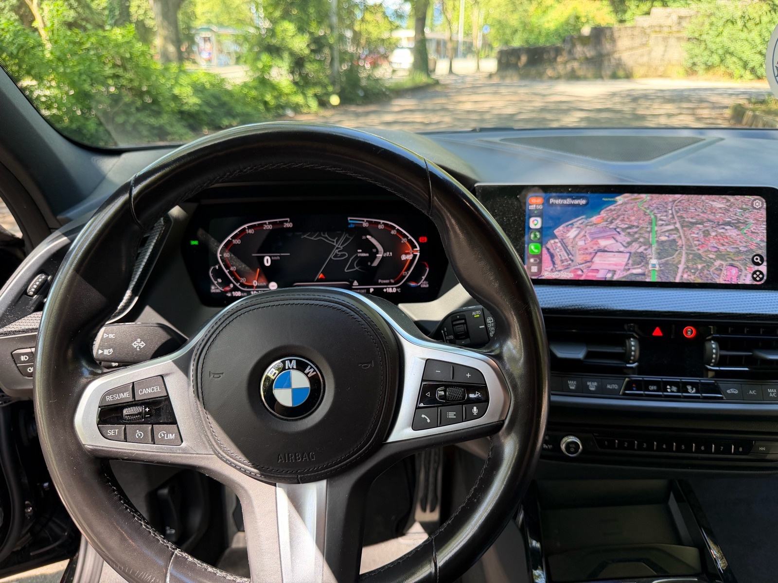 BMW F40 120d 3x Msport | Head up | HK, fotografija 11