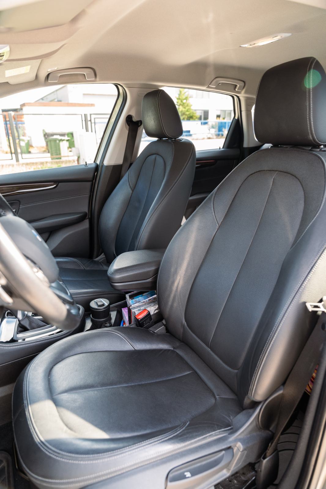 BMW 218d Active Tourer, Luxury Line, 1. vlasnik, AUT, LED, koža, 06/27, fotografija 16