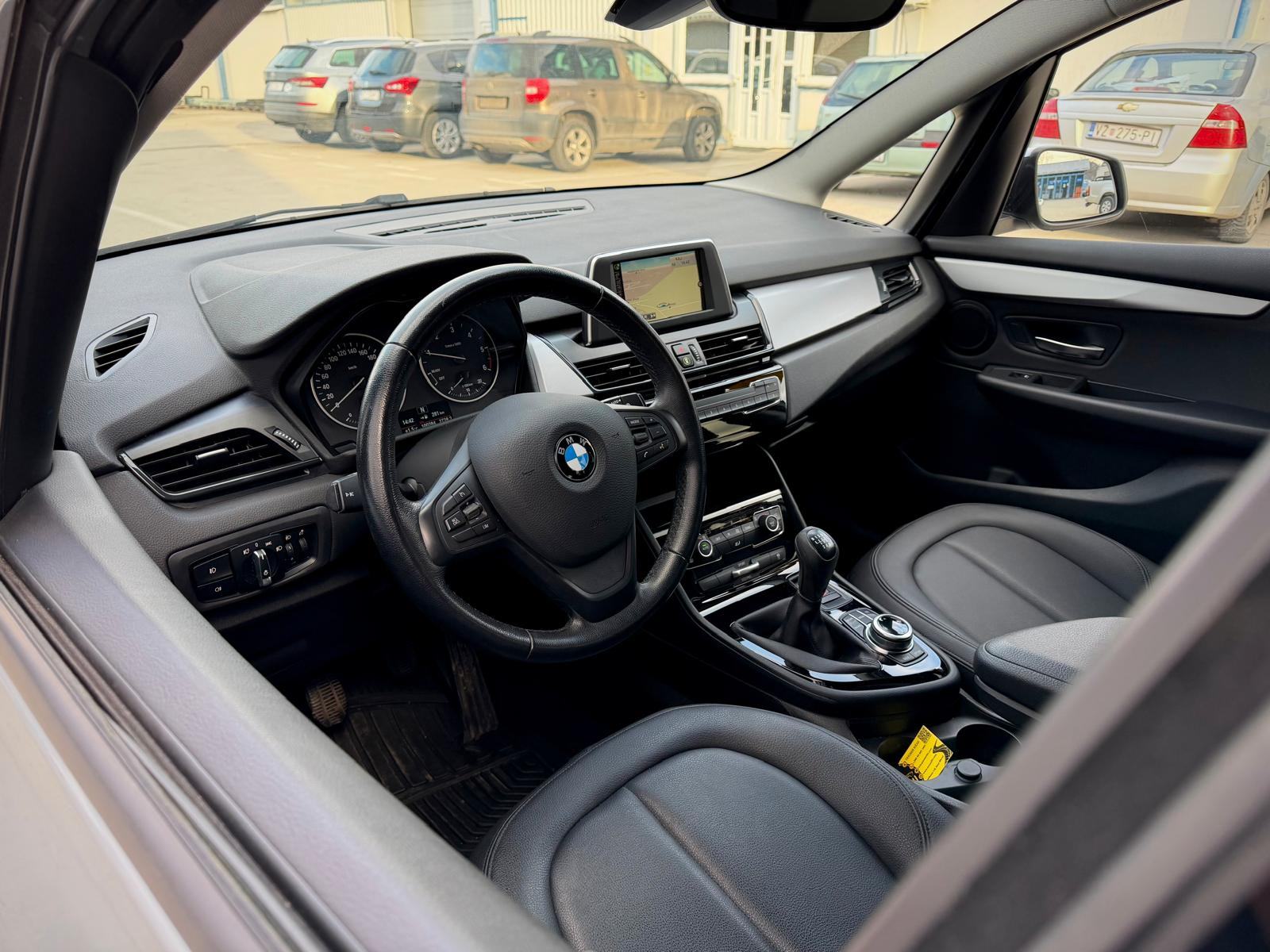 BMW 2 Gran Tourer 216D 85kw 2017g SAVRŠENO OČUVAN, SAMO 100000km ⭐⭐⭐⭐⭐, fotografija 11