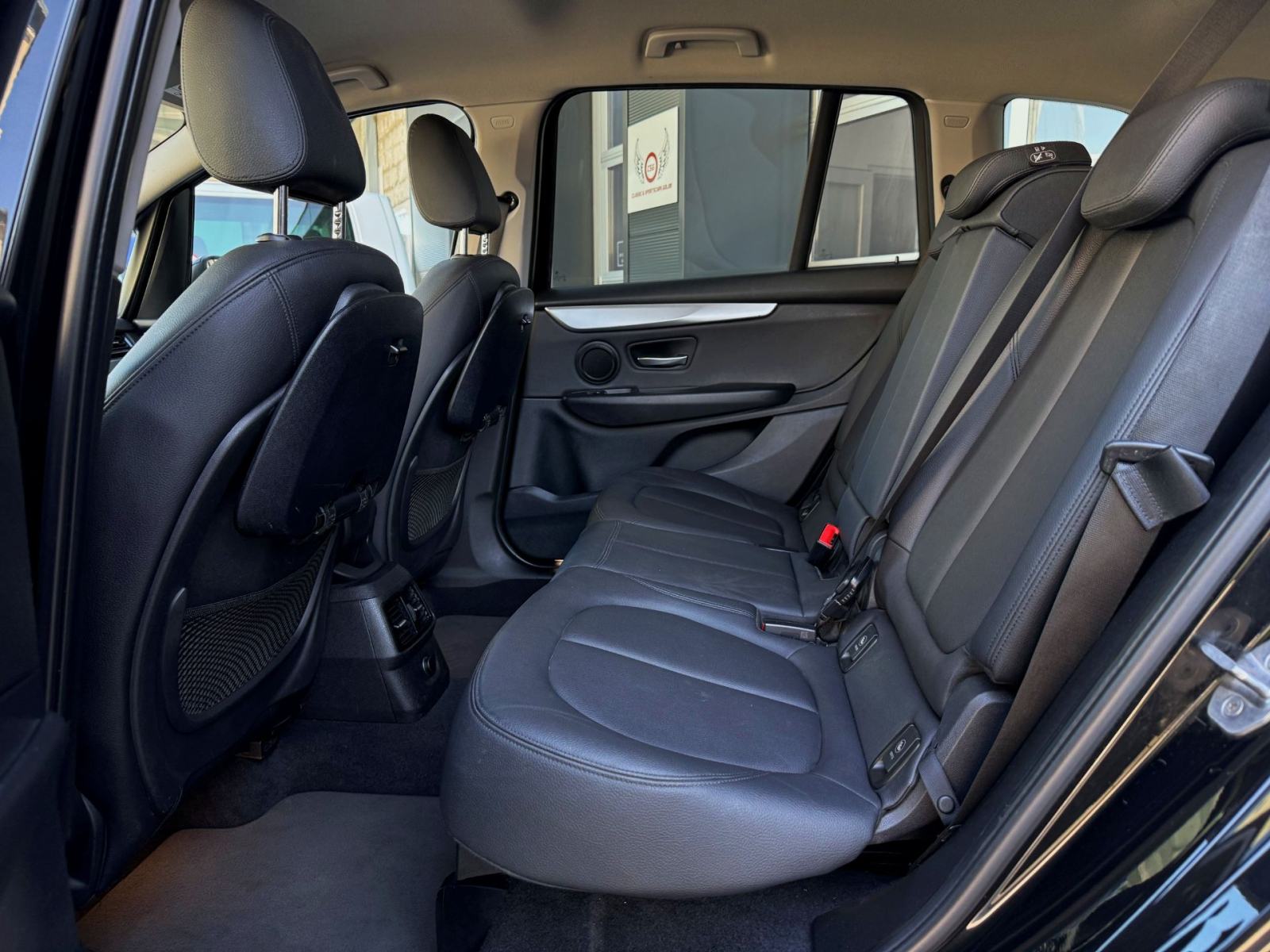BMW 2 Series Gran Tourer 216d Gran Tourer Advantage |PDC|Usnje|Kljuka|, fotografija 12