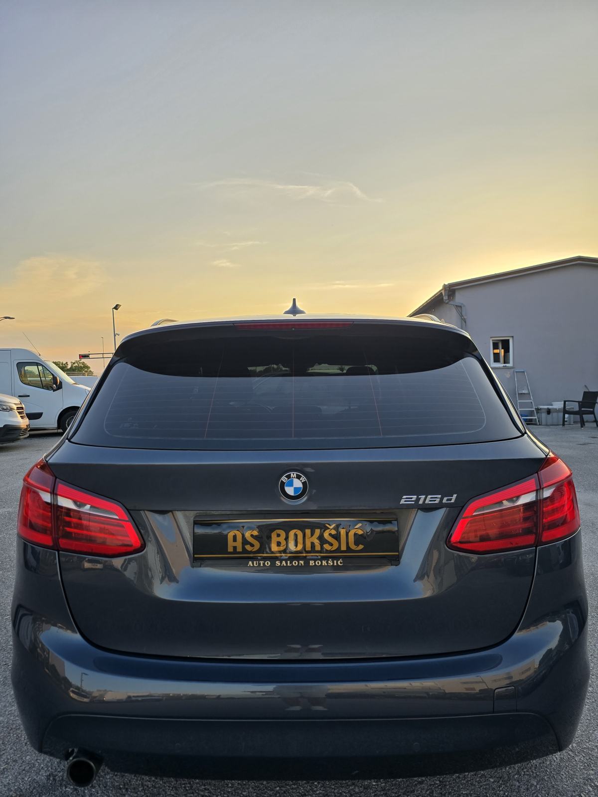 BMW 216D ACTIVE TOURER * 2017.GOD. * ODLIČNO STANJE * BEZ ULAGANJA *, pogled izvana - slika 4