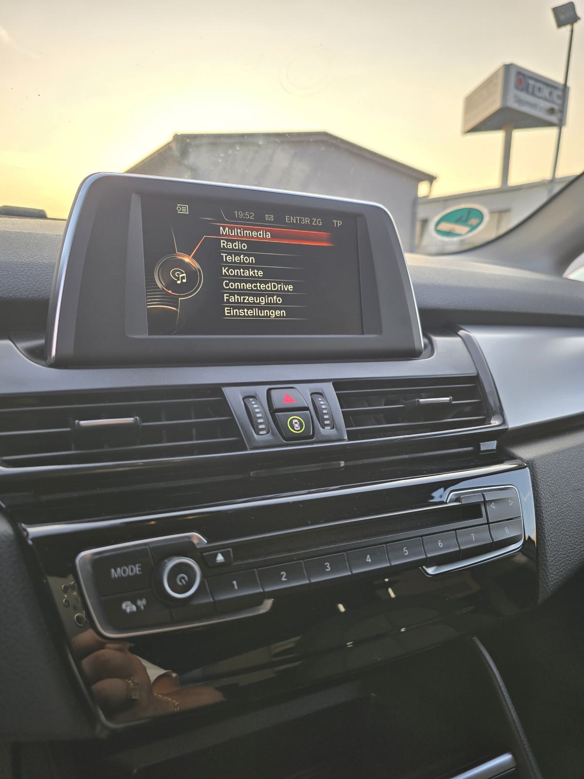 BMW 216D ACTIVE TOURER * 2017.GOD. * ODLIČNO STANJE * BEZ ULAGANJA *, fotografija 19
