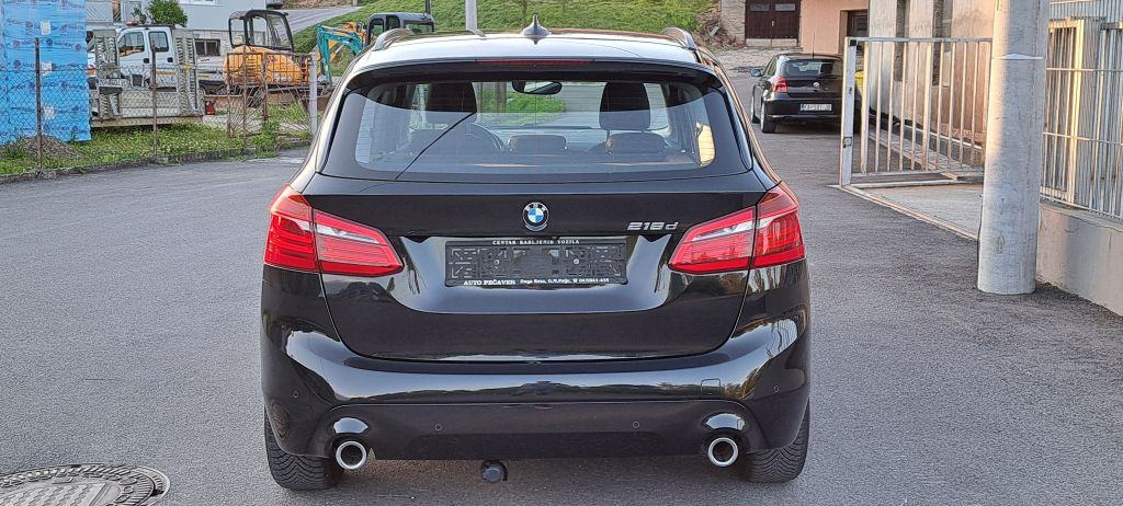 BMW 218d Active Tourer Advantage, fotografija 7