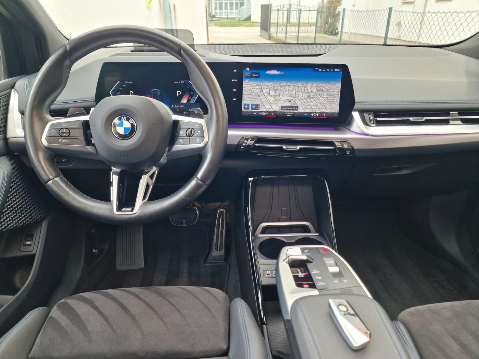 BMW 218d M-sport, pano, 360, head up, 44000km, reg. godinu dana, fotografija 19