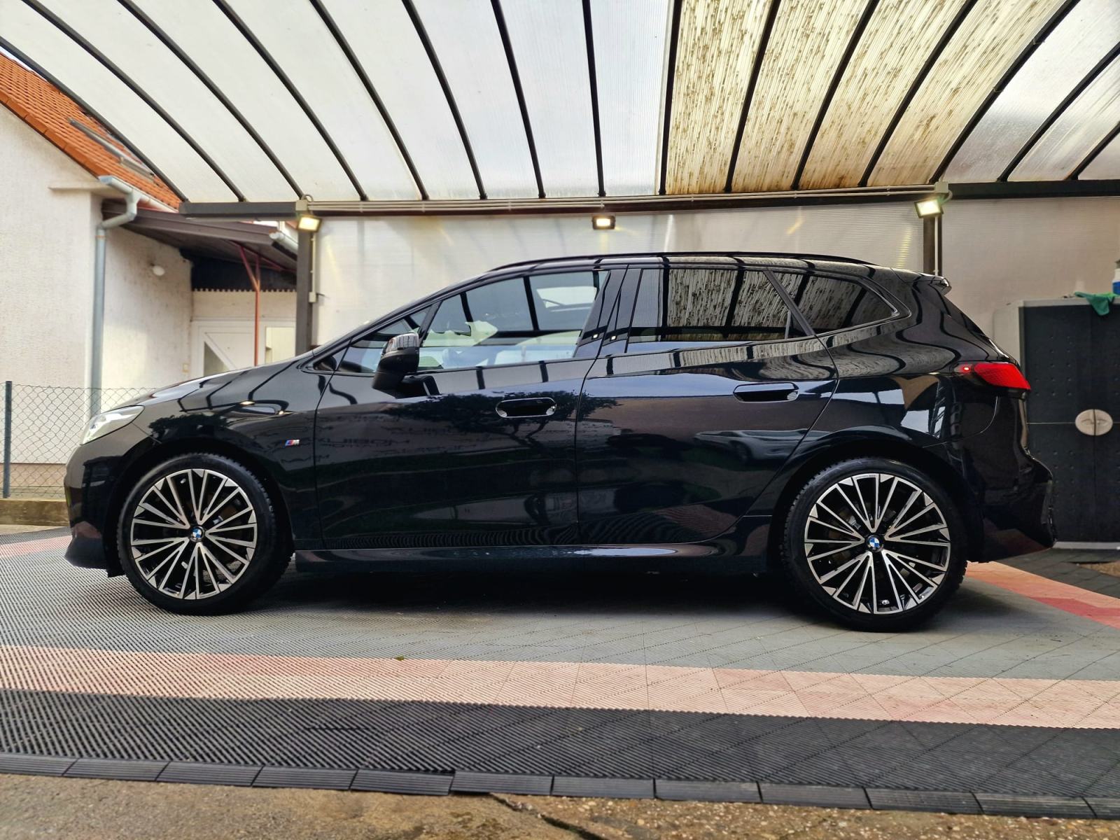 BMW 218d M-sport, pano, 360, head up, 44000km, reg. godinu dana, fotografija 10