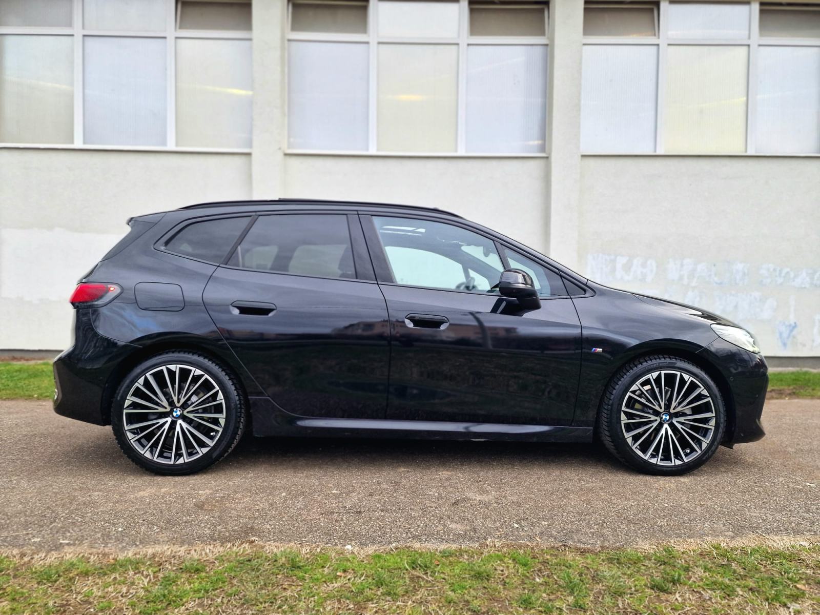 BMW 218d M-sport, pano, 360, head up, 44000km, reg. godinu dana, fotografija 6