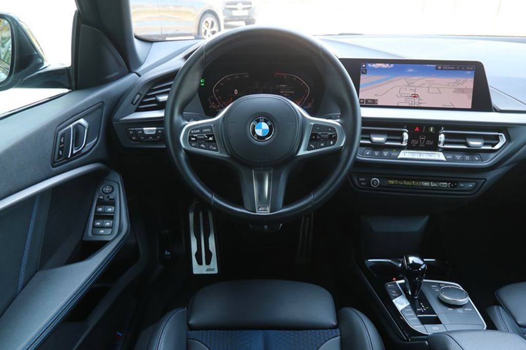 BMW 218i Gran Coupe Automatik M-Sportpaket Shadow VIRTUAL, fotografija 11