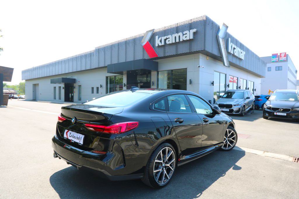 BMW 218i Gran Coupe Automatik M-Sportpaket Shadow VIRTUAL, fotografija 16