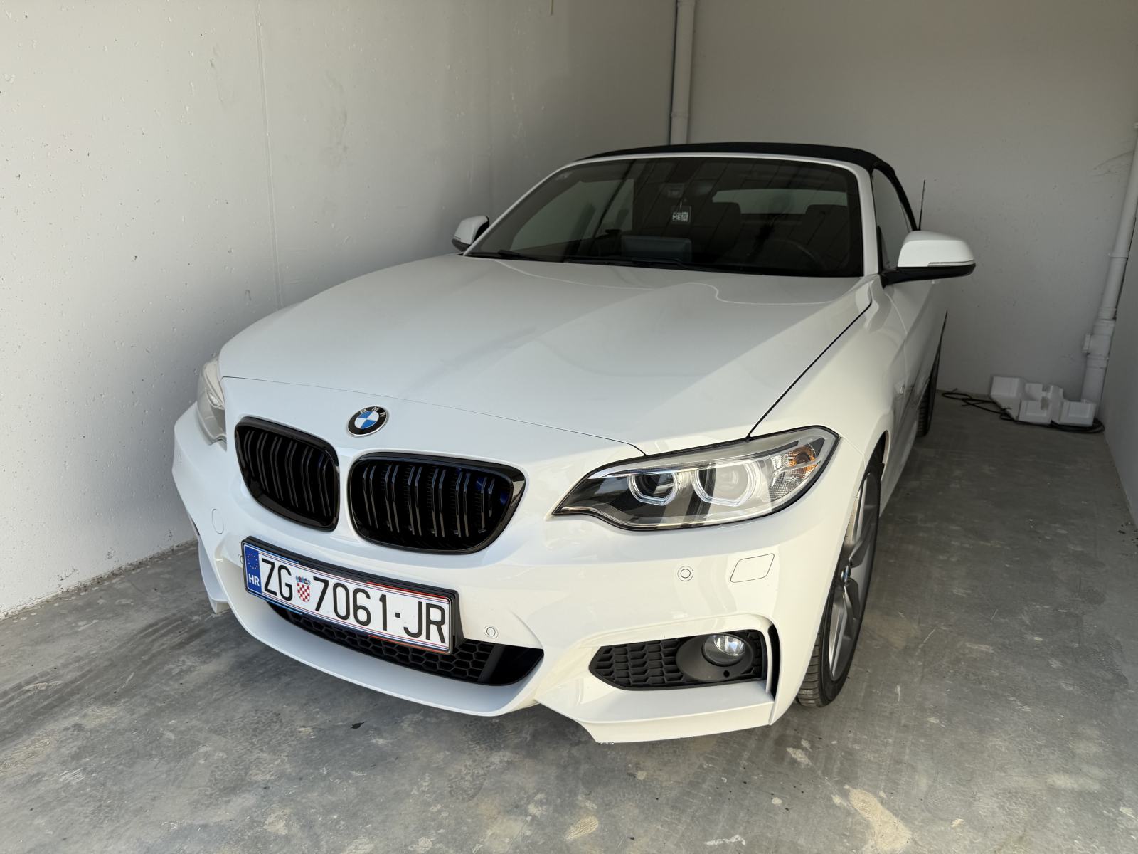 BMW 220d Cabrio M Sport Automatik, fotografija 8