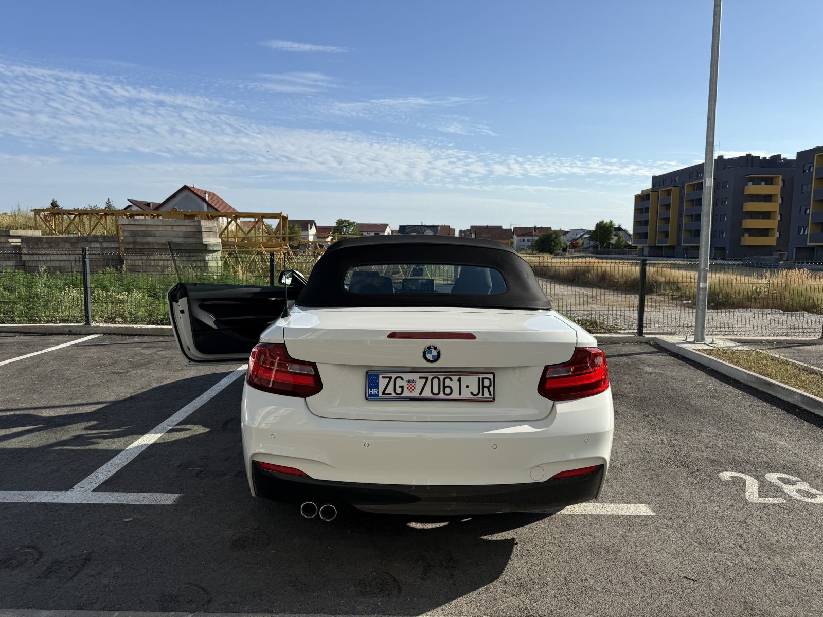 BMW 220d Cabrio M Sport Automatik, fotografija 10