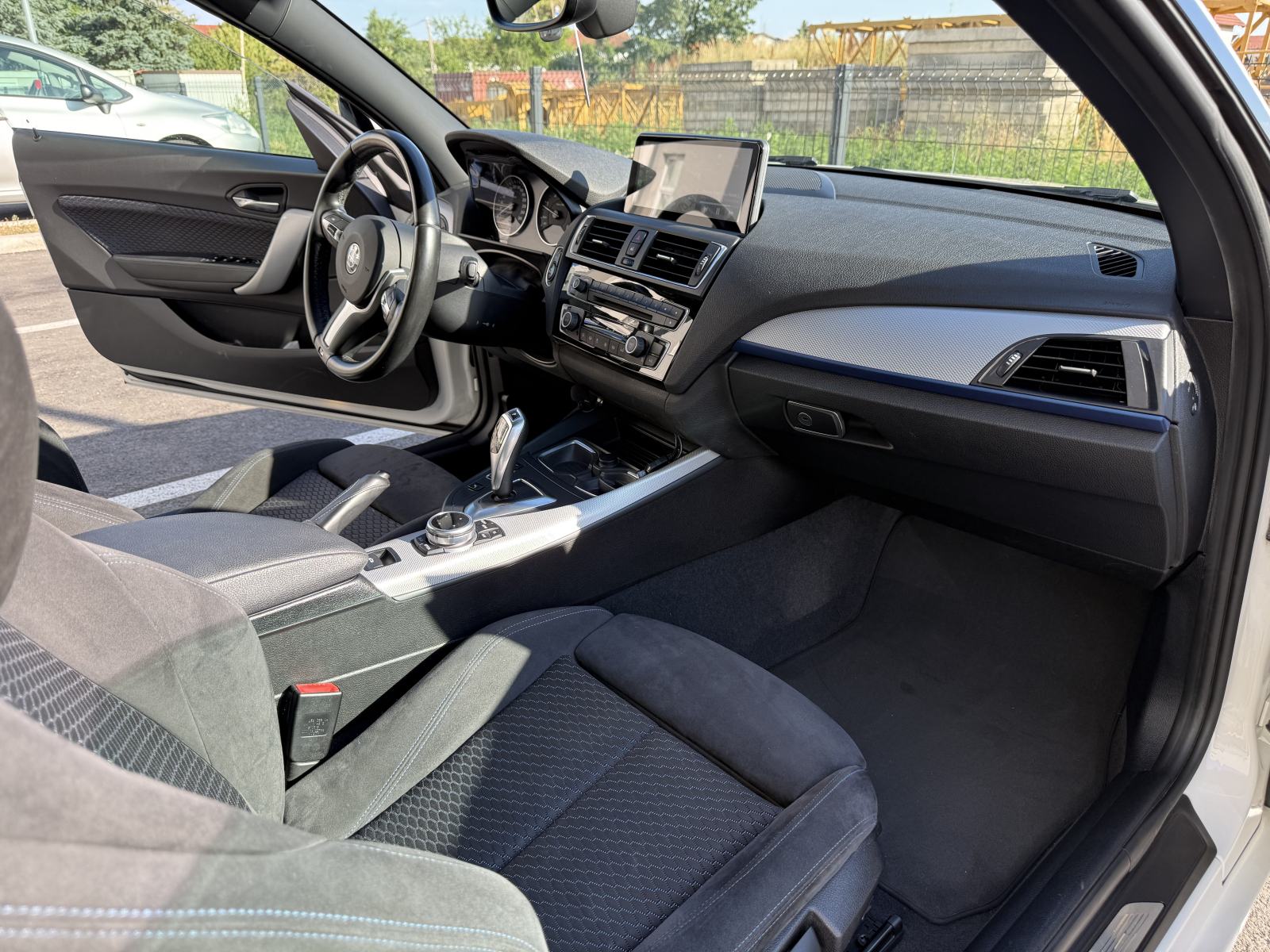 BMW 220d Cabrio M Sport Automatik, fotografija 11
