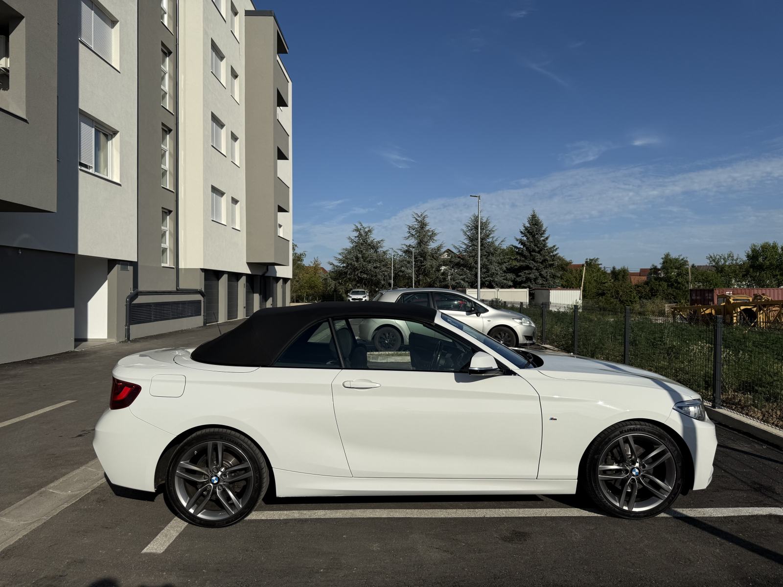 BMW 220d Cabrio M Sport Automatik, fotografija 12