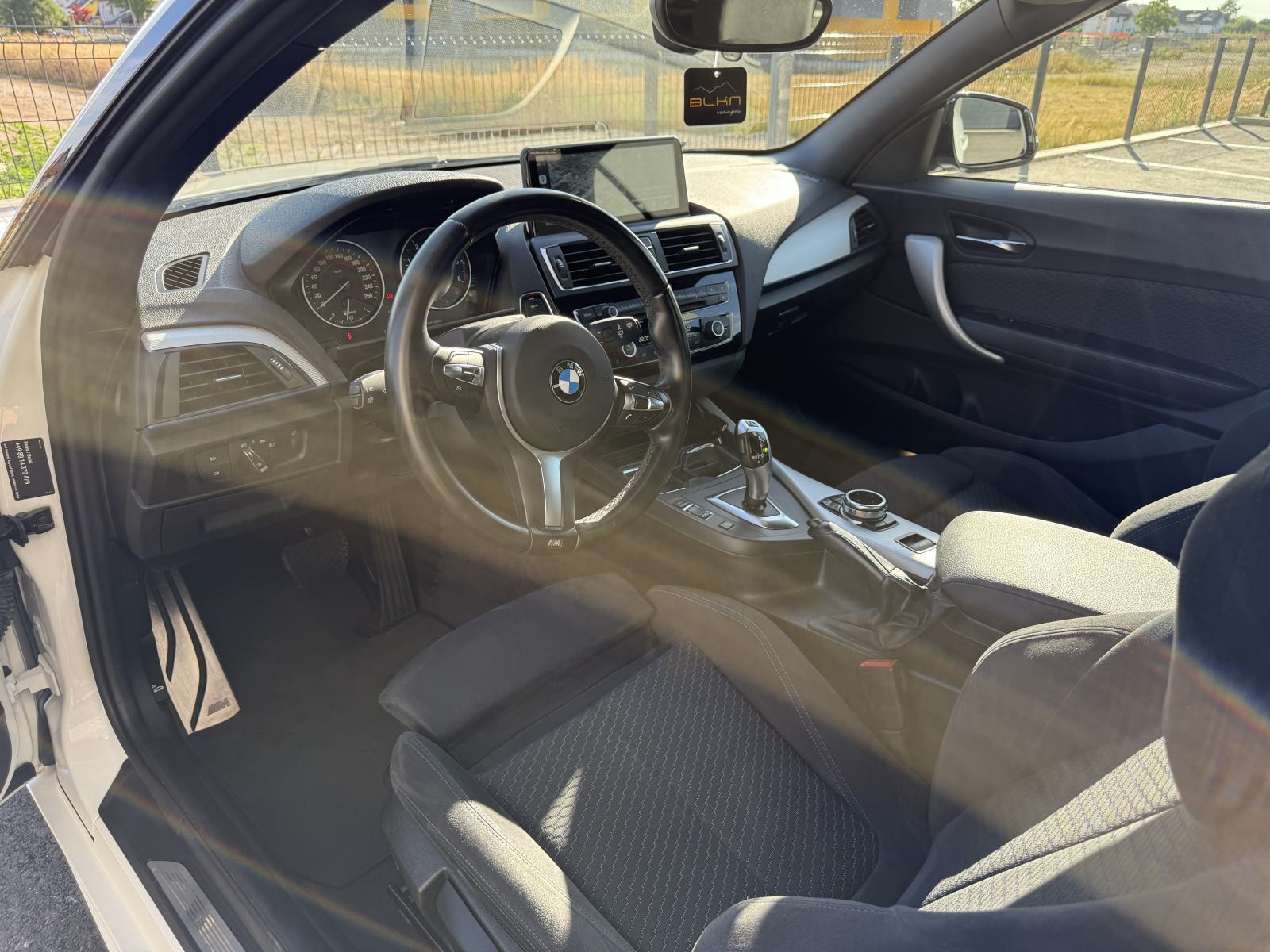 BMW 220d Cabrio M Sport Automatik, fotografija 3