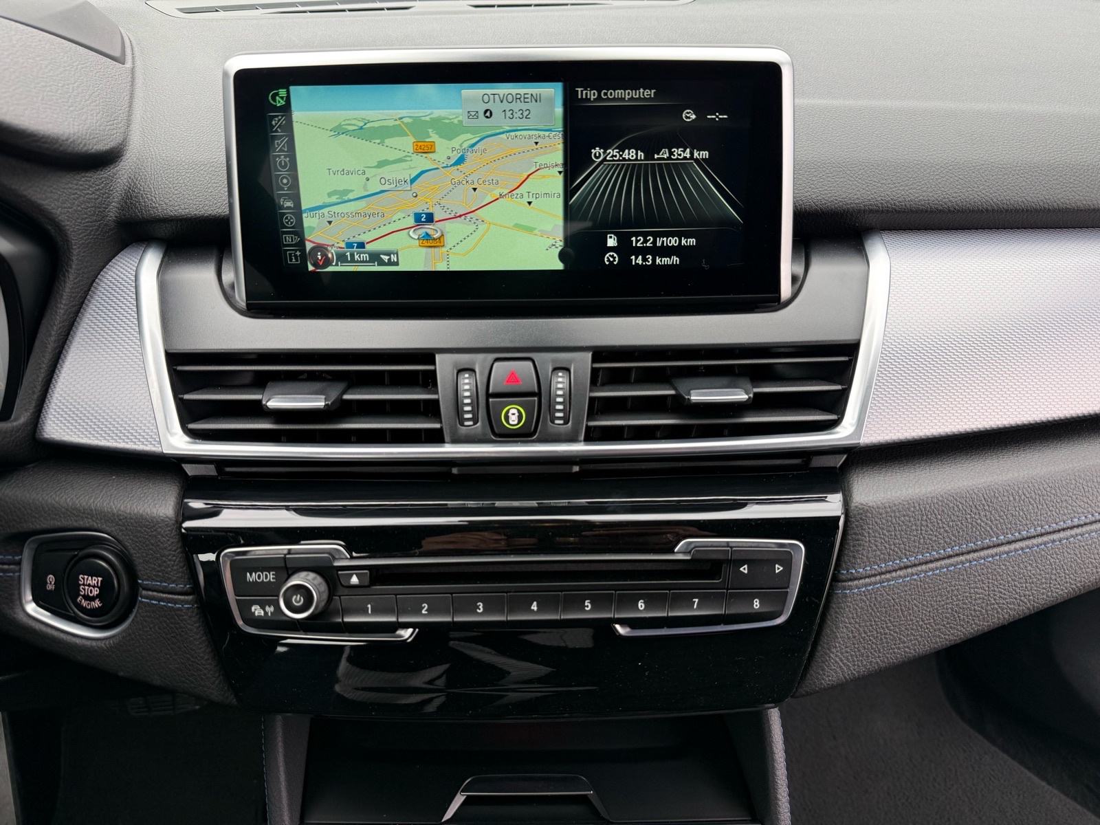 BMW 220d Xdrive M PAKET, AUTOMAT, NAVI, BIXENON, HUD, GRATIS REG, fotografija 14