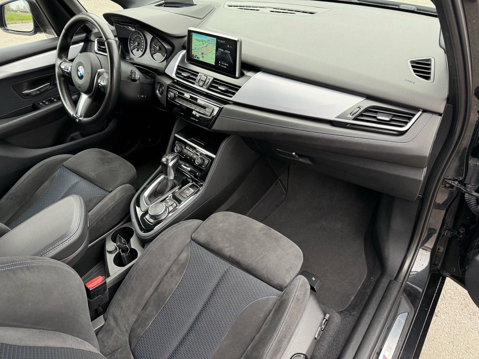 BMW 220d Xdrive M PAKET, AUTOMAT, NAVI, BIXENON, HUD, GRATIS REG, fotografija 17