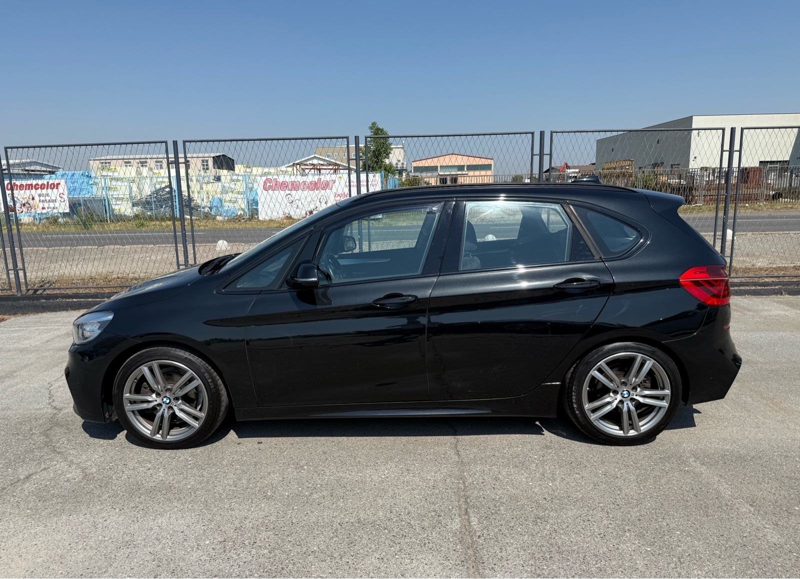 BMW 220d Xdrive M PAKET, AUTOMAT, NAVI, BIXENON, HUD, GRATIS REG, fotografija 4