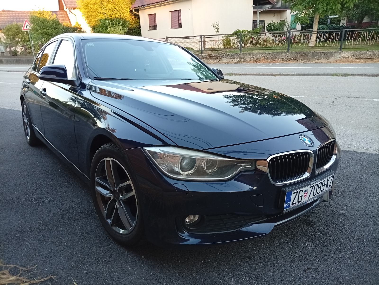 BMW 3 automatik, kuka, reg 02/27 - 6999 eura, pogled izvana - slika 4
