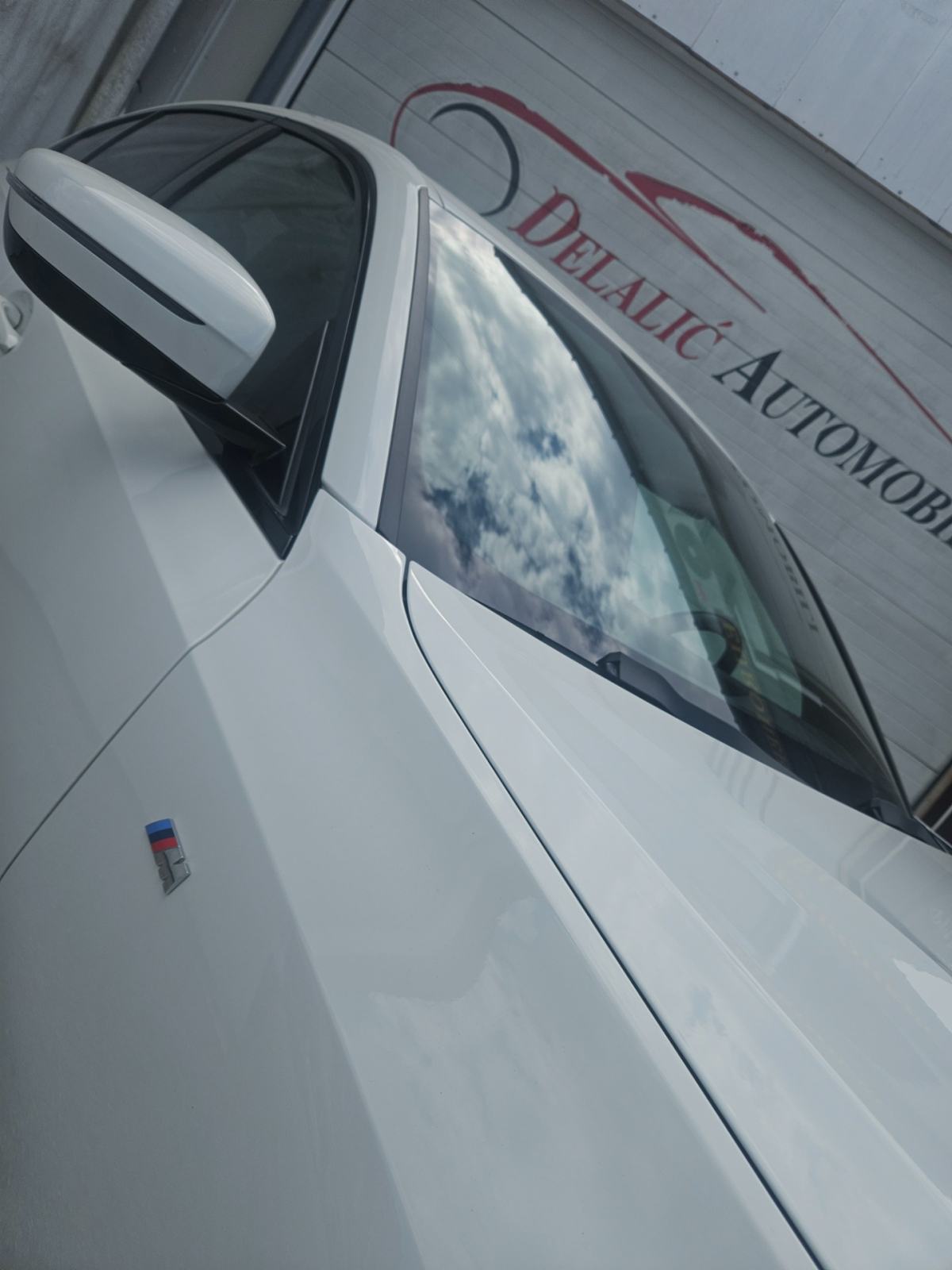 BMW 3 Series 320d xDrive Aut.25000 km,ODLIČNO STANJE!, fotografija 9