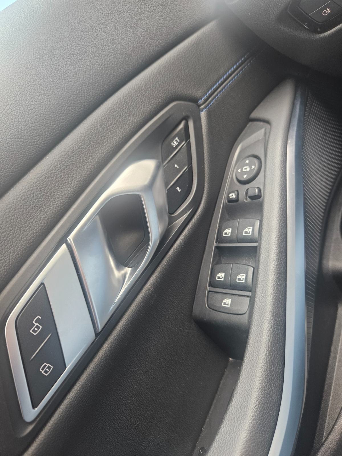 BMW 3 Series 320d xDrive Aut.25000 km,ODLIČNO STANJE!, fotografija 13