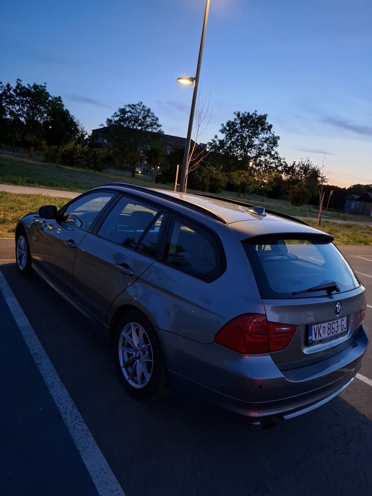 BMW 316d, 2.0 motor, fotografija 18
