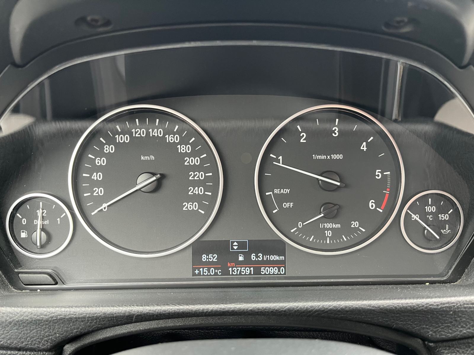 BMW 316d Touring alu 18 aut.klima navi PDC reg do 03/2027, fotografija 18