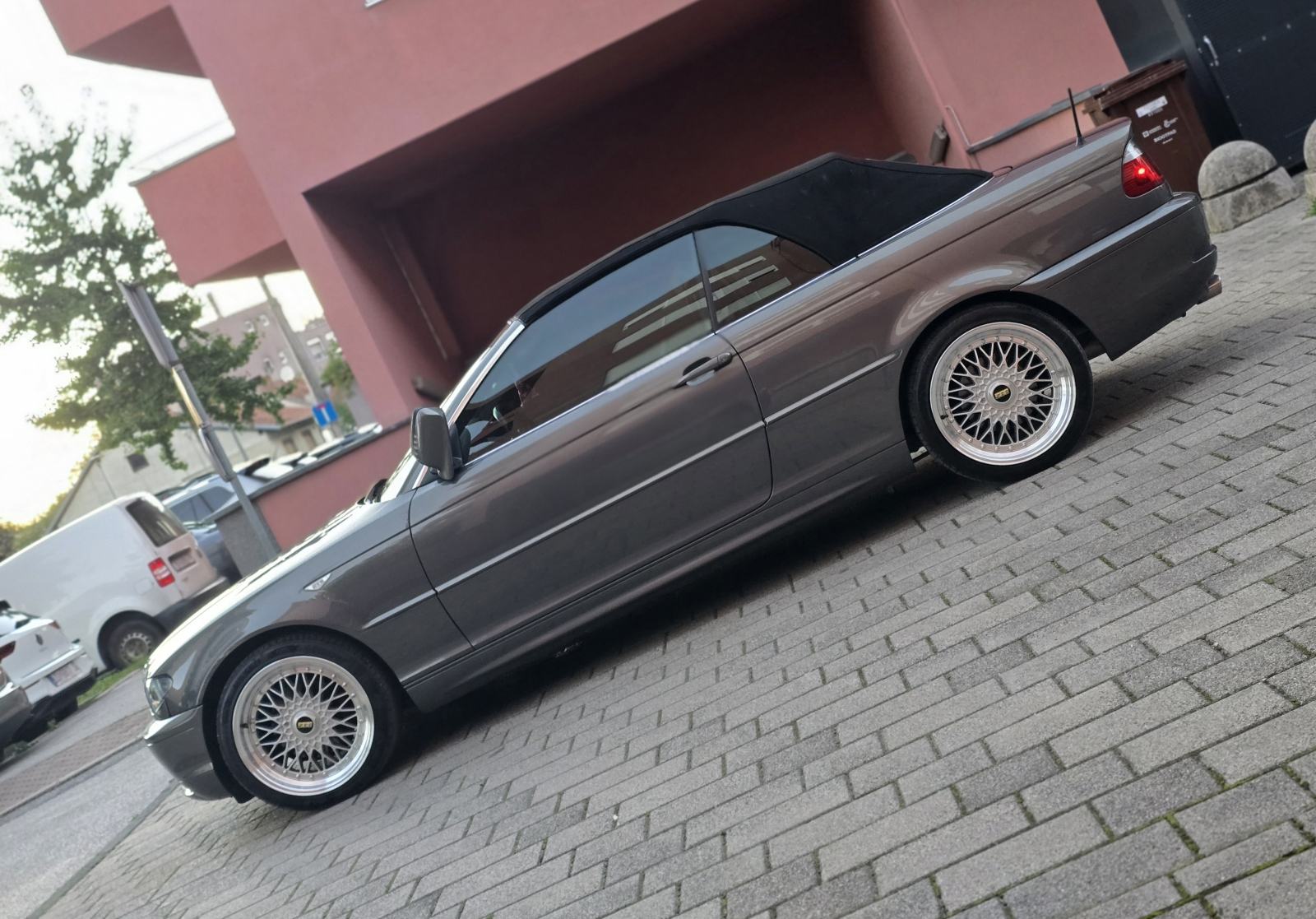 BMW 318 Ci Cabriolet Individual-Special Edition,Atraktivan,Kredit-Zamj, pogled izvana - slika 4