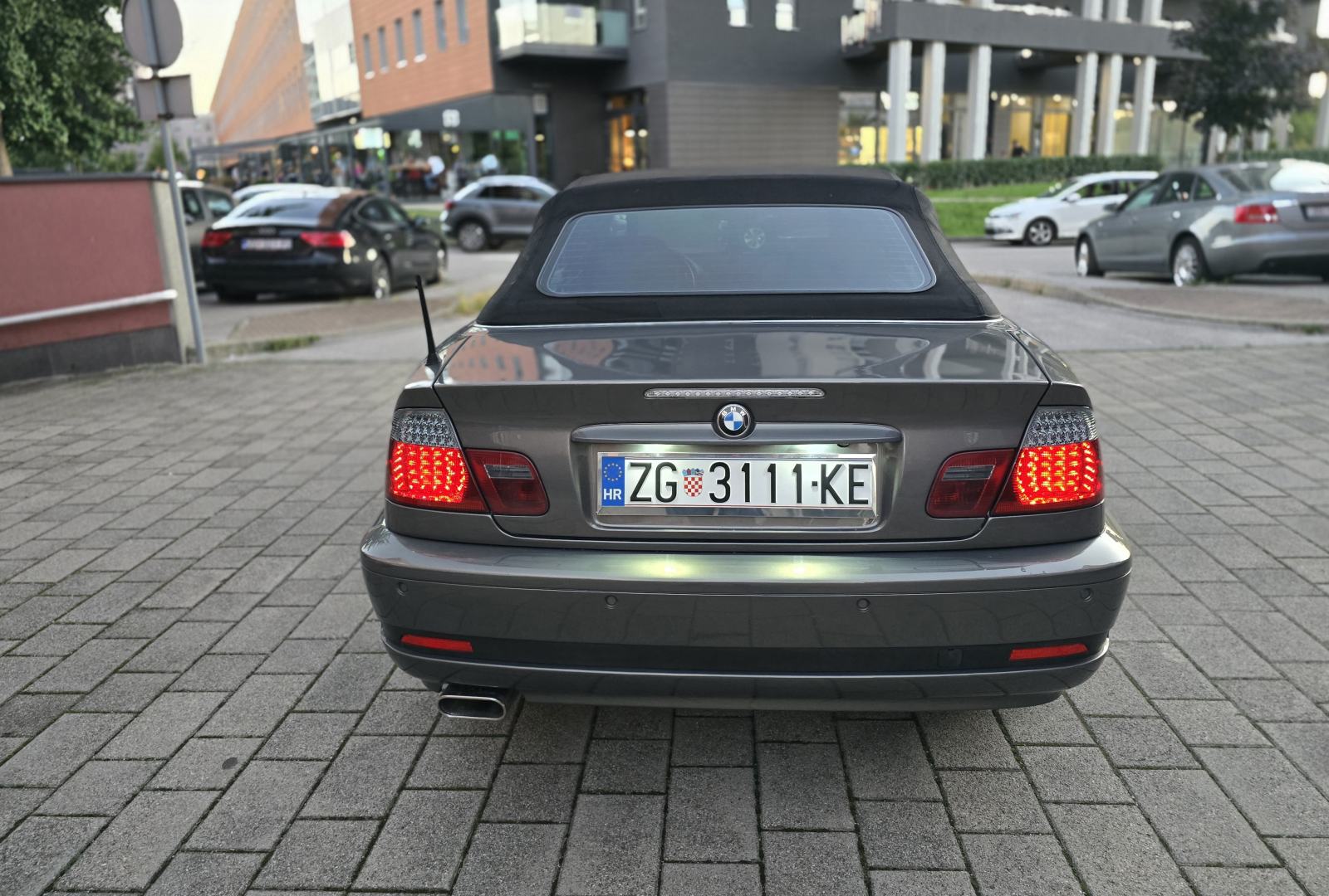 BMW 318 Ci Cabriolet Individual-Special Edition,Atraktivan,Kredit-Zamj, pogled izvana - slika 5
