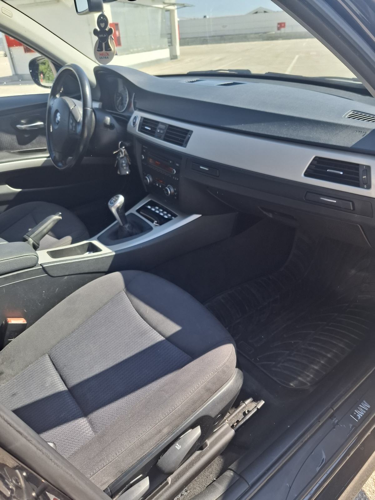BMW 318D LCI 02.mj reg. TOP STANJE, fotografija 16