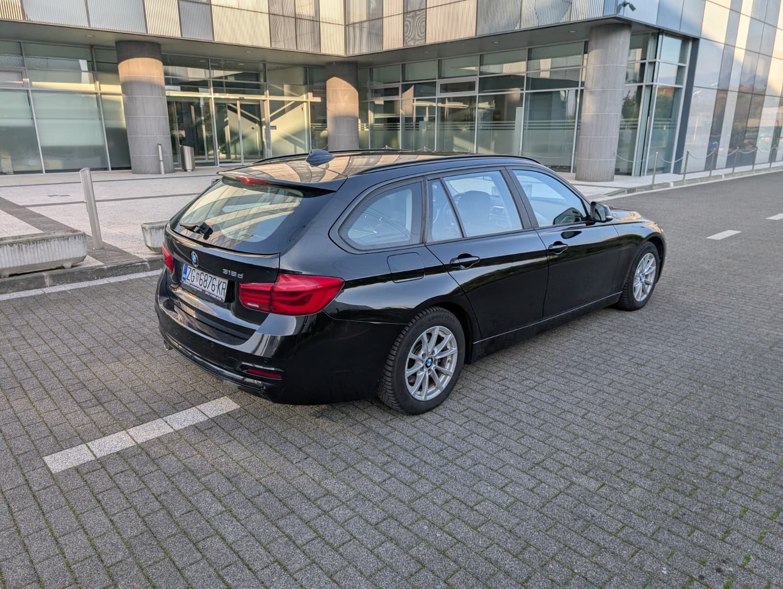 ⭐BMW 318d◽110 KW◽NAVI◽ODLIČAN◽PRIVAT◽0997884777⭐, fotografija 8