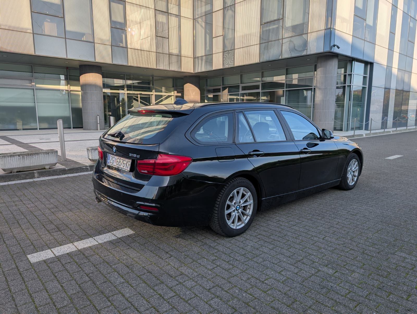 ⭐BMW 318d◽110 KW◽NAVI◽ODLIČAN◽PRIVAT◽0997884777⭐, fotografija 7
