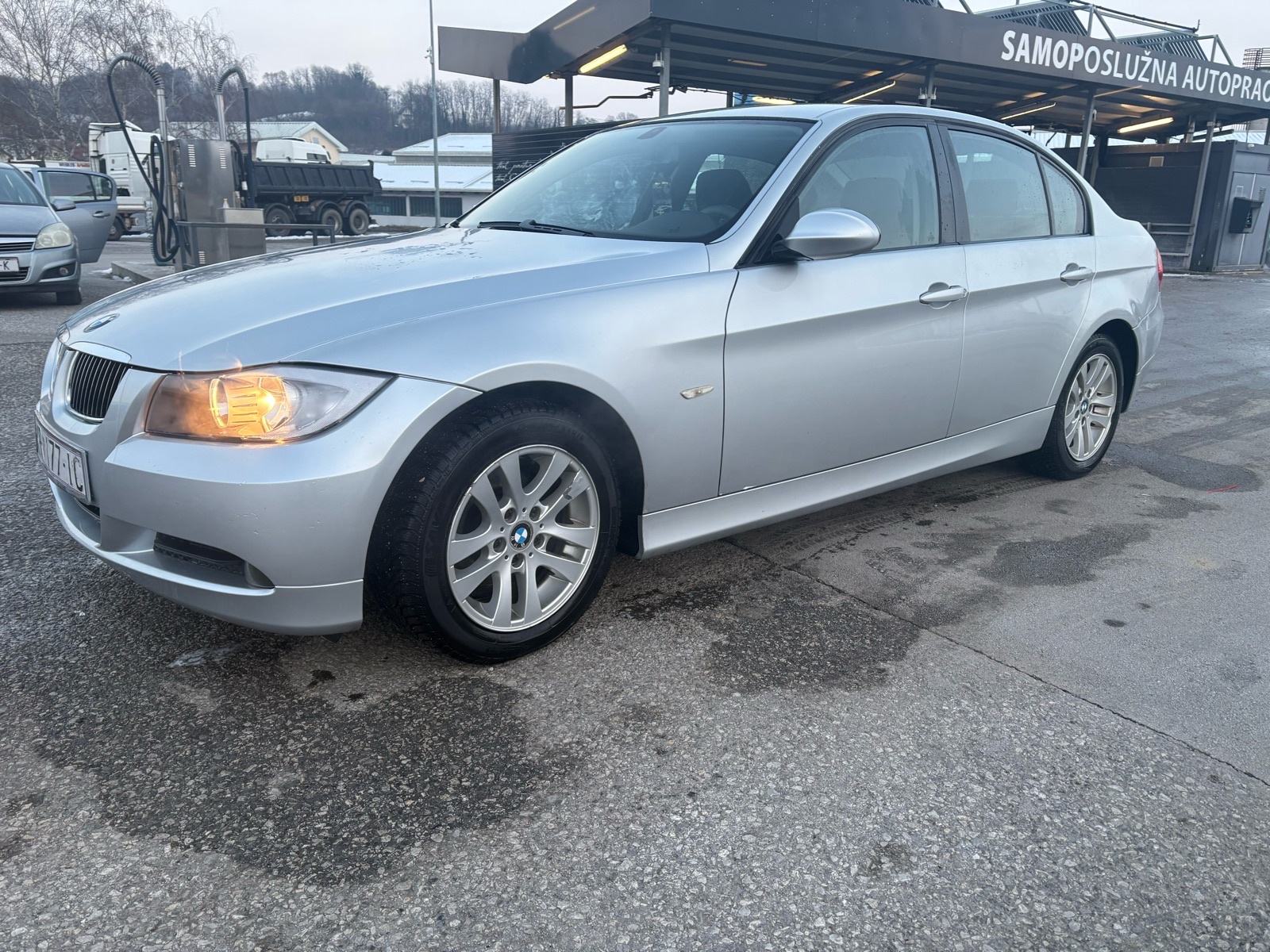 BMW 318d 2007g, Reg.03.2027., bez ulaganja, fotografija 2