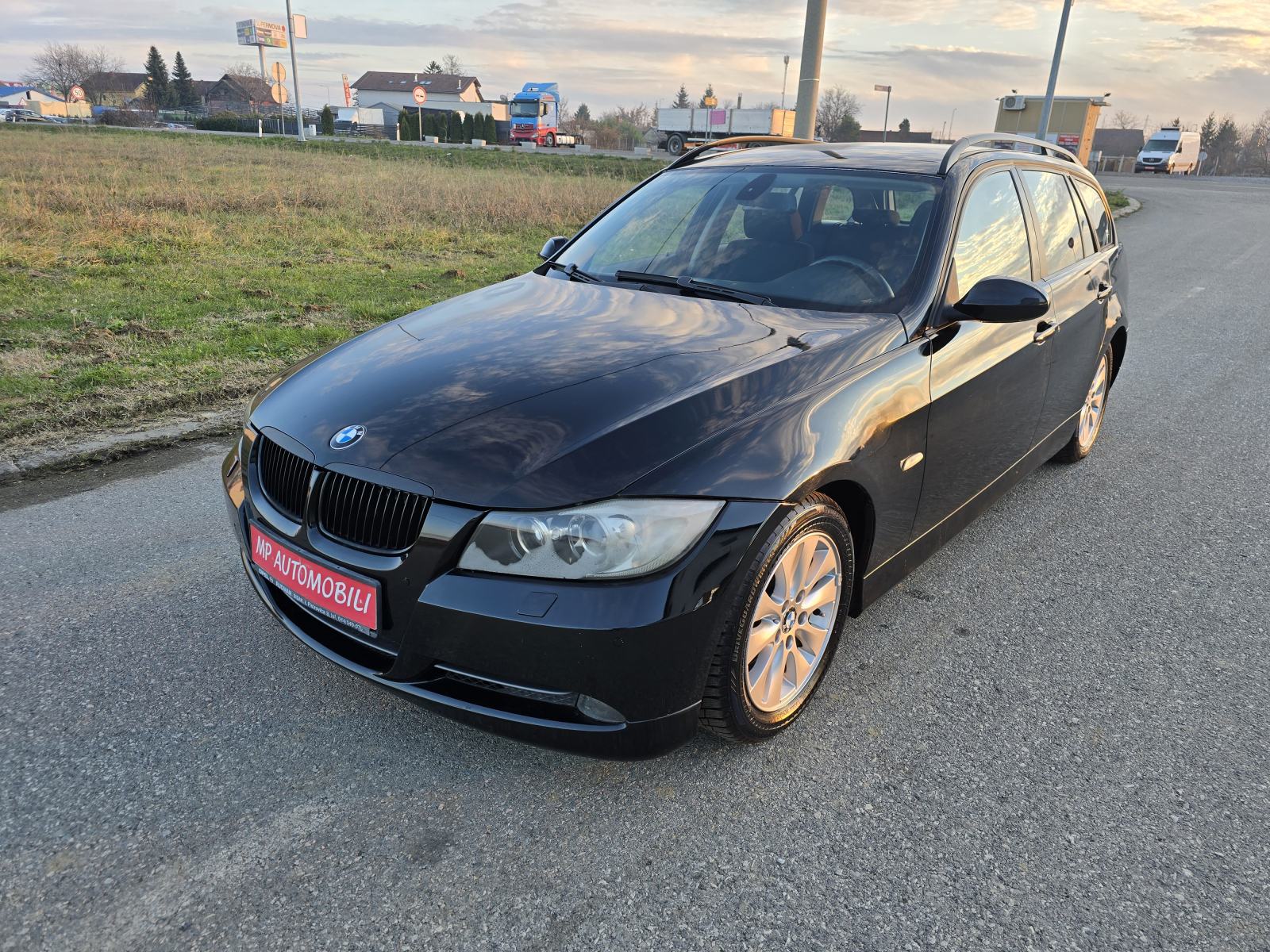 BMW 318d-2009gd.md-CLIMATRONIC-xenon,alu,6brzina,senzori,KARTICE, fotografija 2
