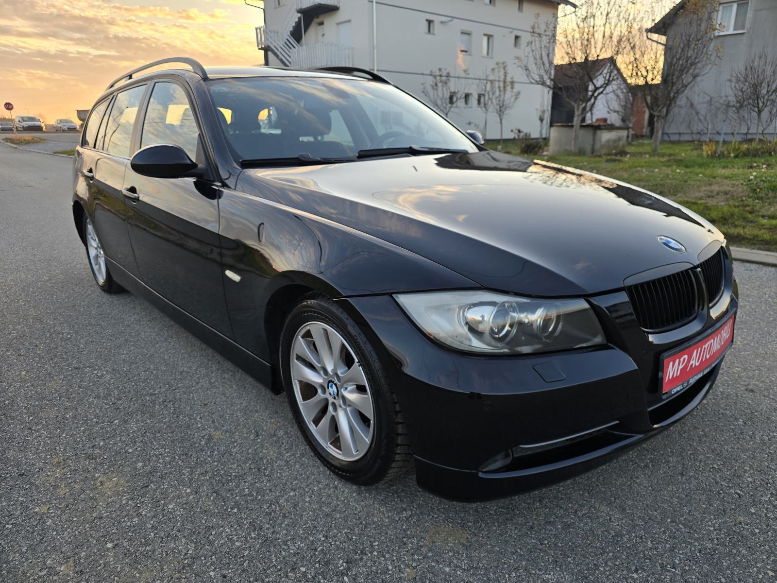 BMW 318d-2009gd.md-CLIMATRONIC-xenon,alu,6brzina,senzori,KARTICE, fotografija 4