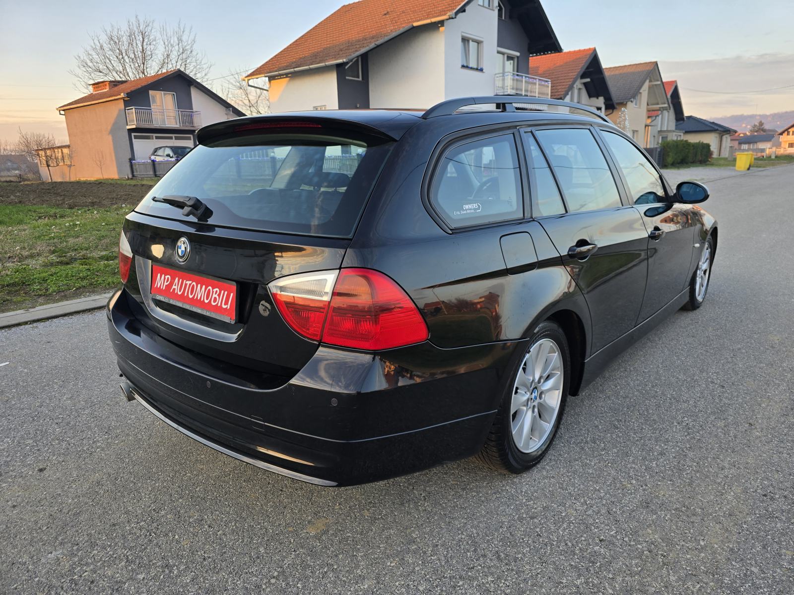 BMW 318d-2009gd.md-CLIMATRONIC-xenon,alu,6brzina,senzori,KARTICE, fotografija 6