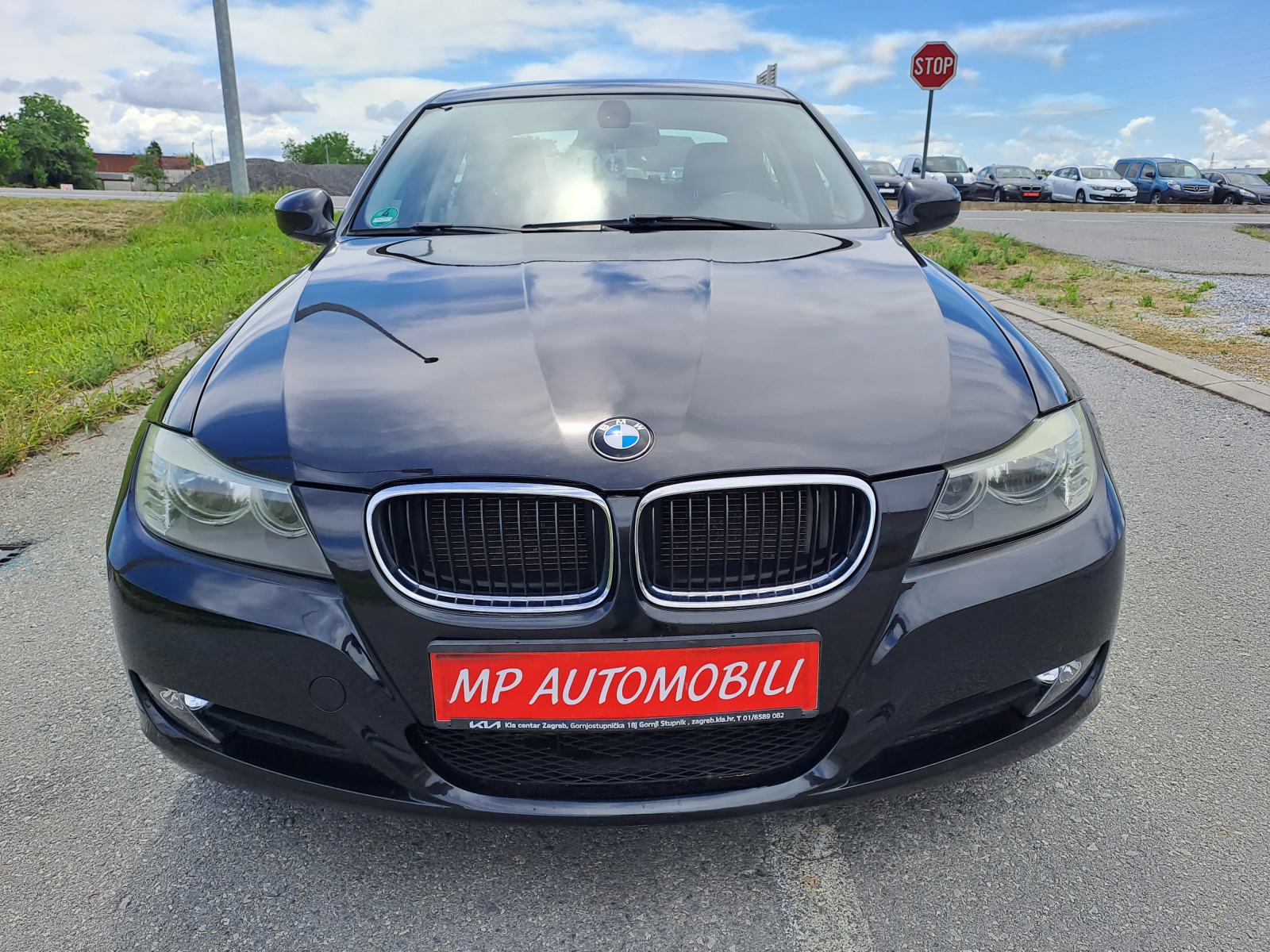 BMW 318d-2012gd.md-CLIMATRONIC-euro kuka,senzori,alu,M-optik,KARTICE, fotografija 3