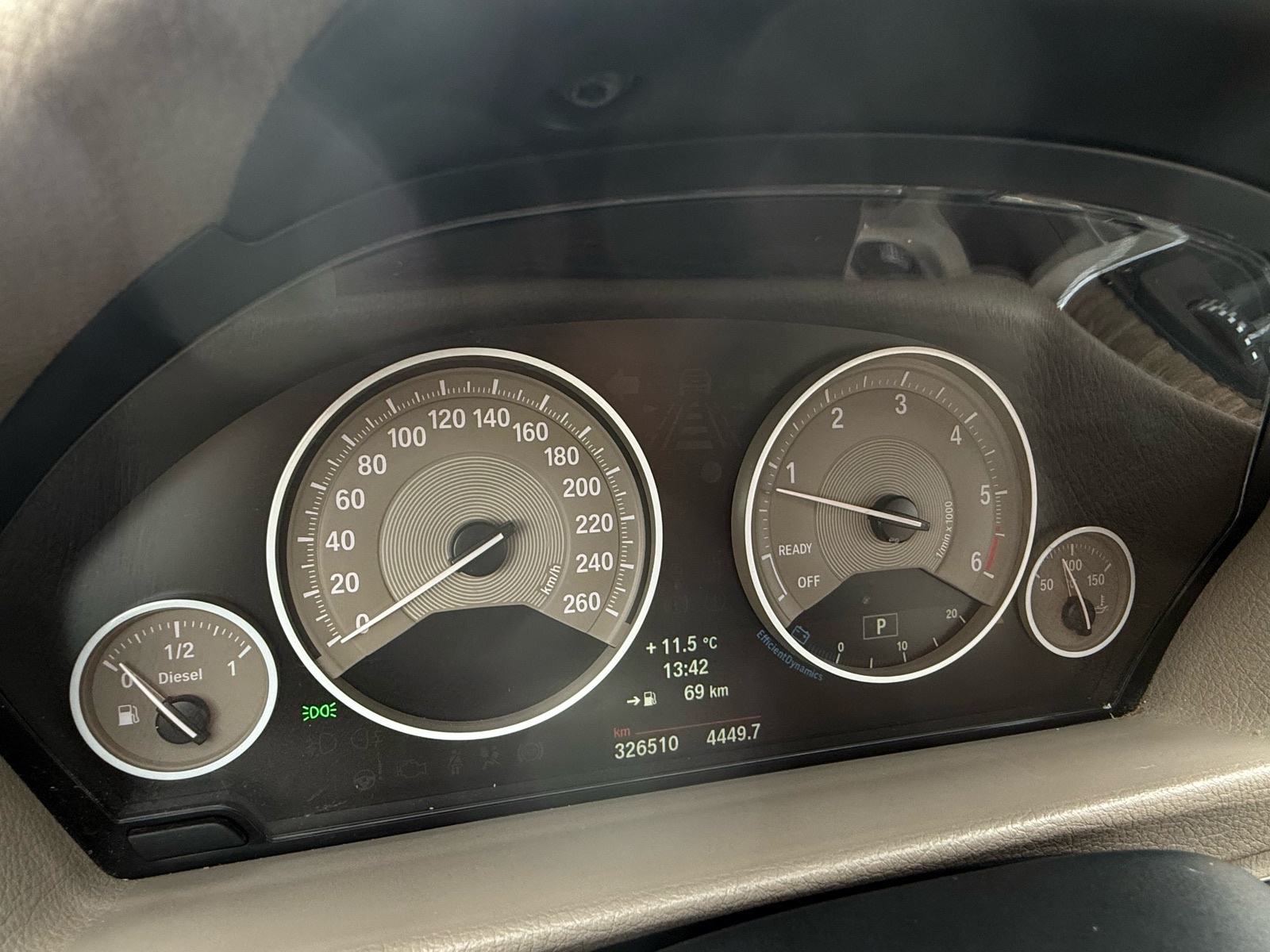 BMW 318d Automatik 2012.g Xenon, NAVI, Head-Up, fotografija 18