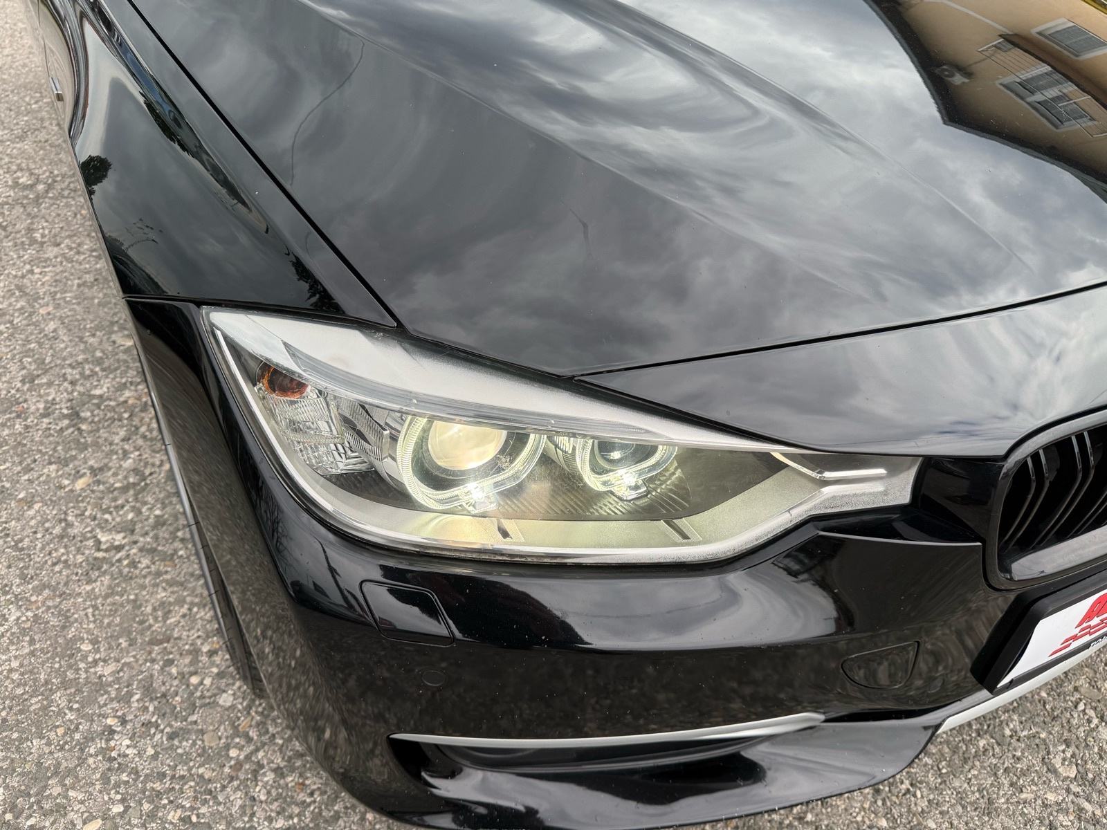 BMW 318d Automatik 2012.g Xenon, NAVI, Head-Up, fotografija 8