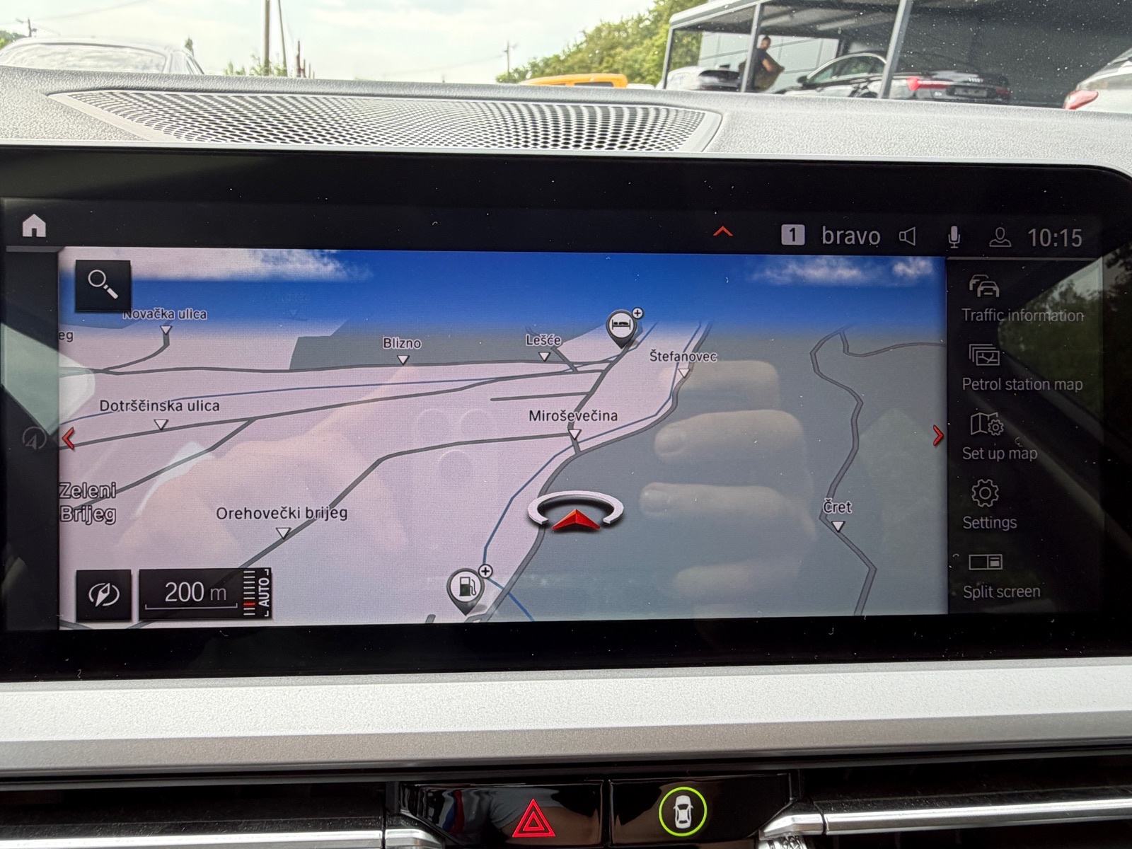BMW 318d AUTOMATIK,JAMSTVO,LIVE COCKPIT,KAMERA,RADAR,U PDV-U!, fotografija 11