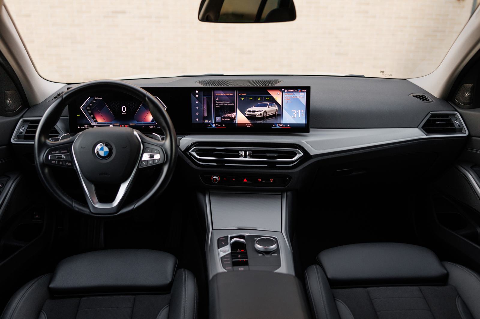 BMW 318d | Harman/Kardon | Kamera | Mrtvi kut | CarPlay | Koža | Navi, fotografija 7