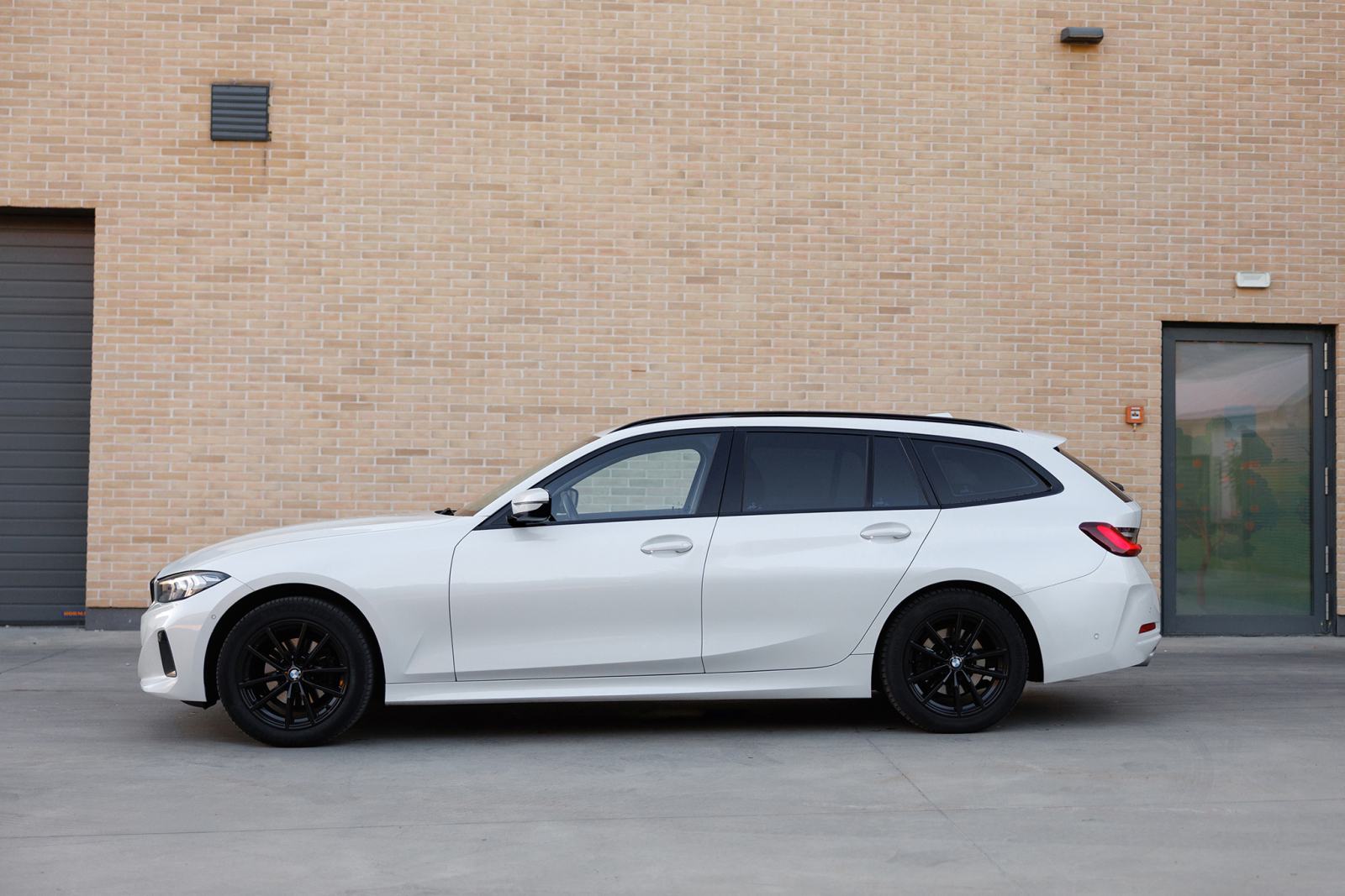 BMW 318d | Harman/Kardon | Kamera | Mrtvi kut | CarPlay | Koža | Navi, fotografija 4