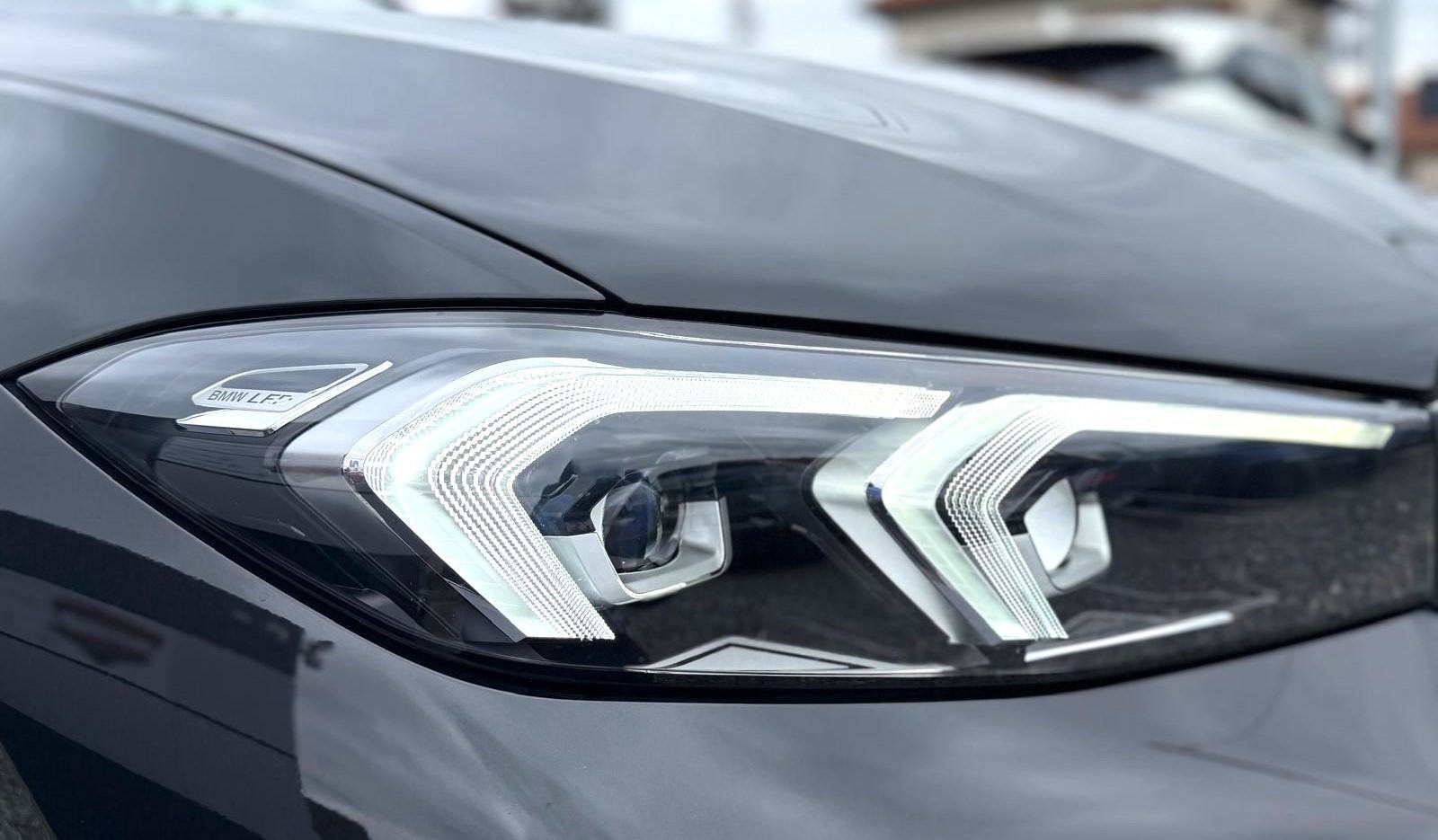 BMW 318d M Sport ⭐️ TVORNIČKA GARANCIJA 4 GODINE ⭐️, fotografija 7