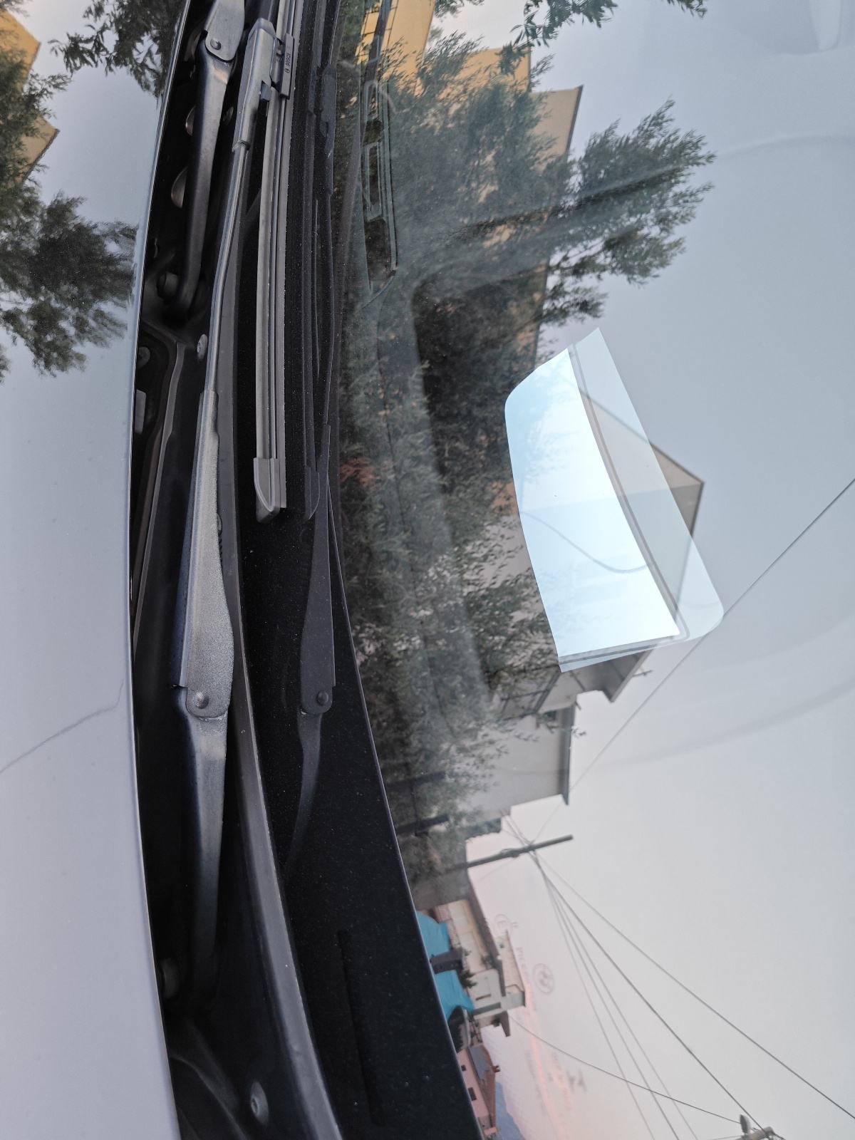 BMW 318d LCI | HUD | Harman Kardon | Adaptivni LED | Ovlašteni servisi, fotografija 16