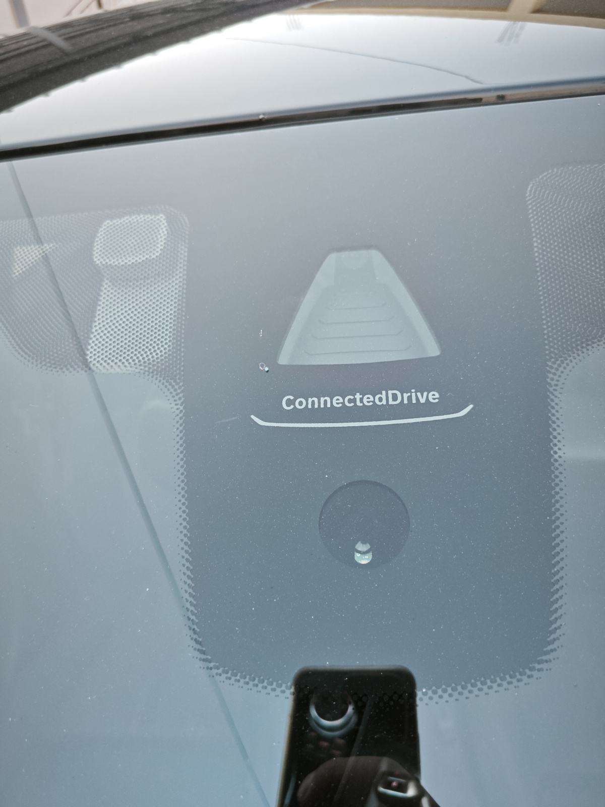 BMW 318d LCI | HUD | Harman Kardon | Adaptivni LED | Ovlašteni servisi, fotografija 20